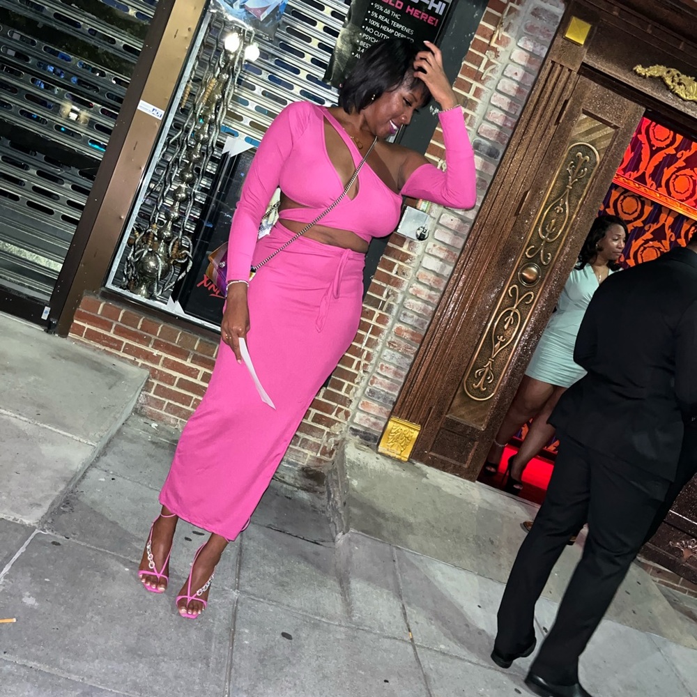 Fuschia 2 piece set.